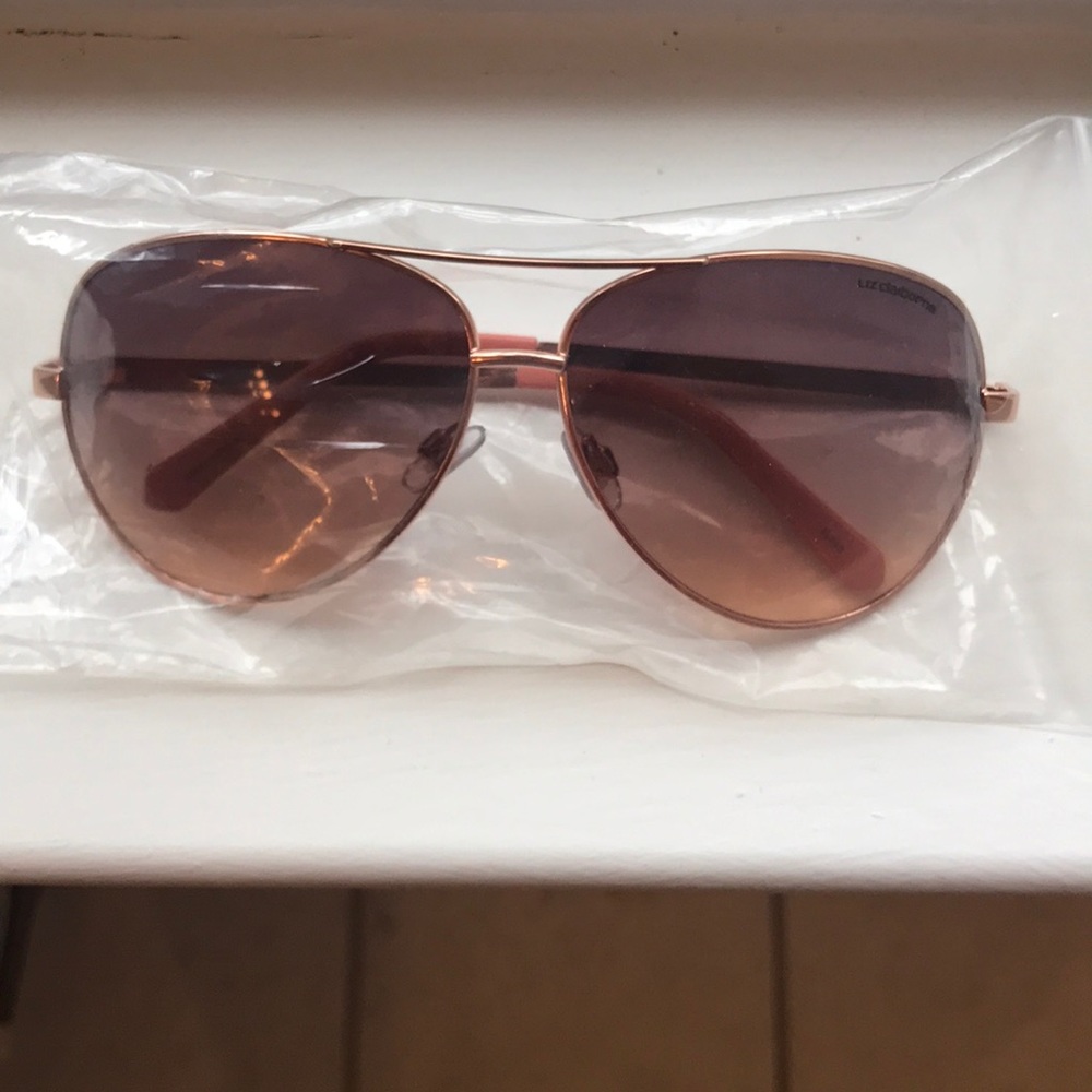 *SALE* Rose Gold Aviators